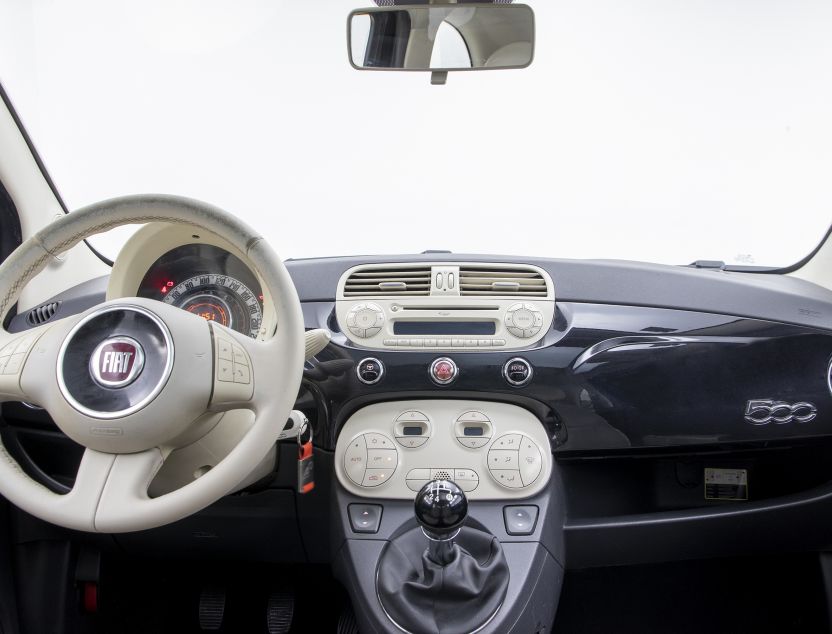 Interior de Fiat 500