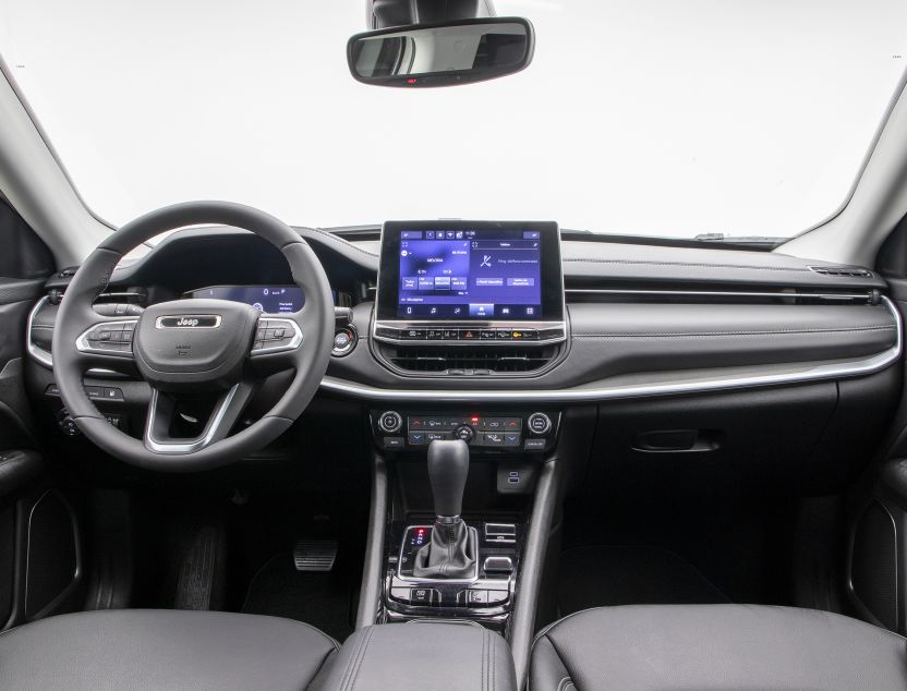 Interior de Jeep Compass