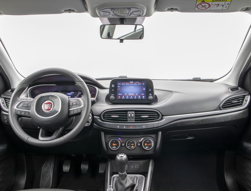 Interior de Fiat Tipo