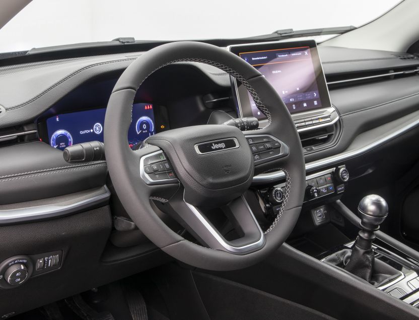 Interior de Jeep Compass