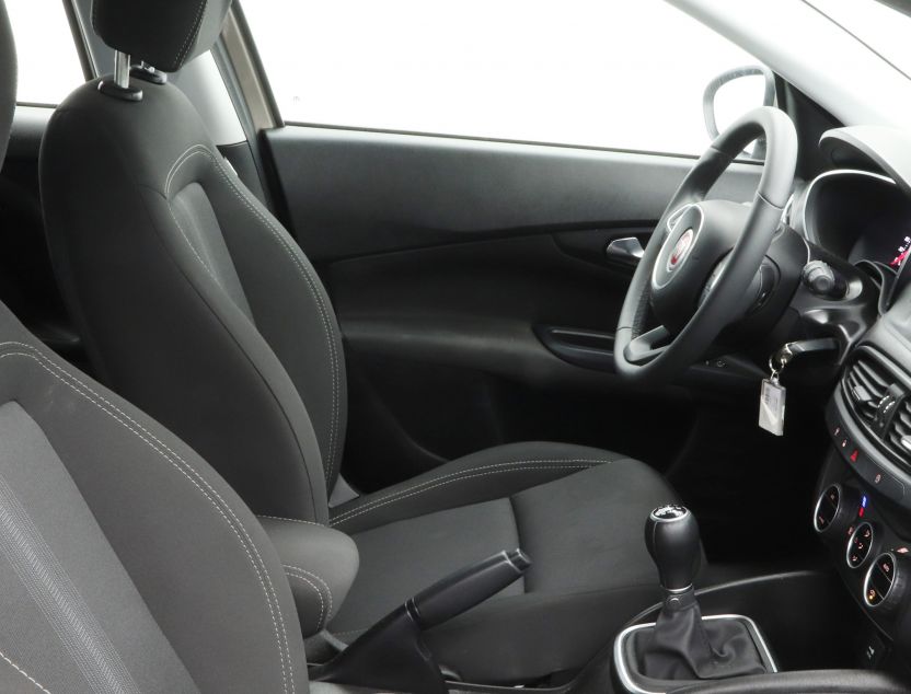 Interior de Fiat Tipo
