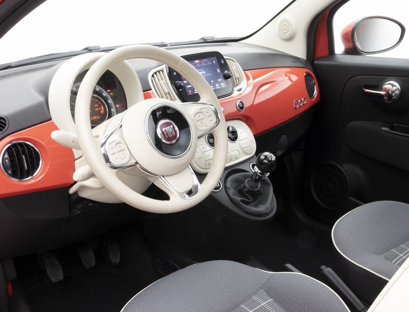 Interior de Fiat 500