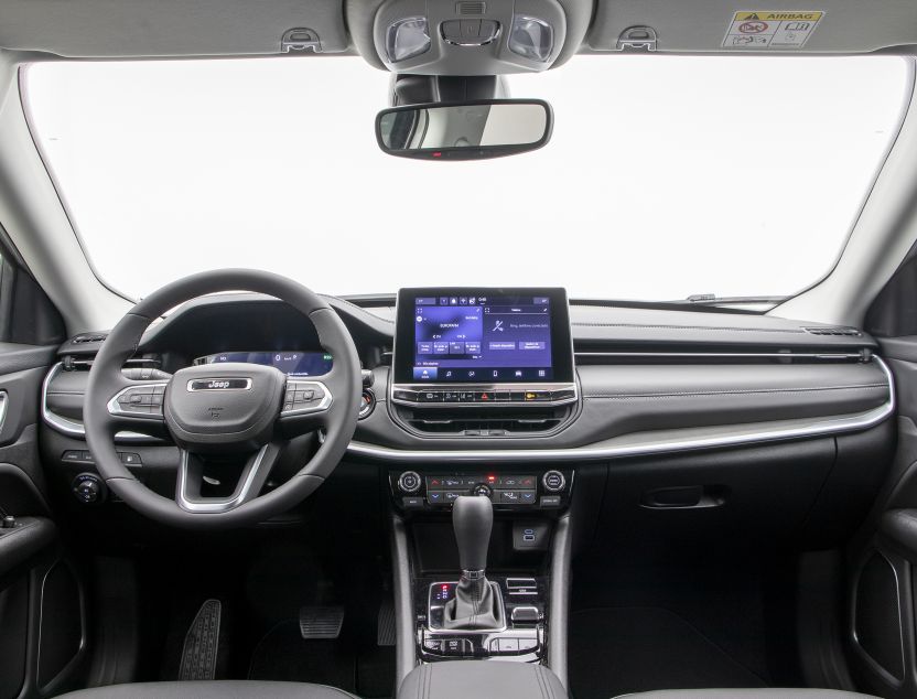 Interior de Jeep Compass