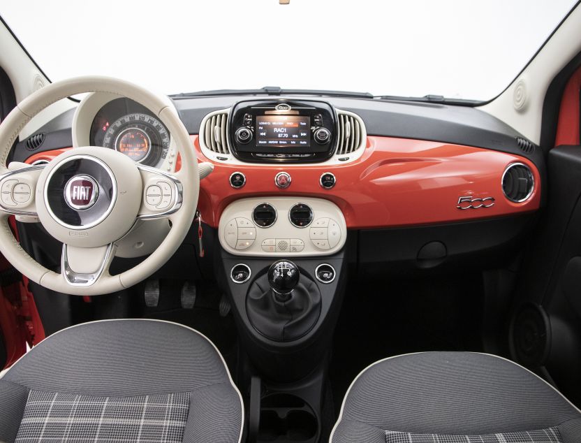 Interior de Fiat 500