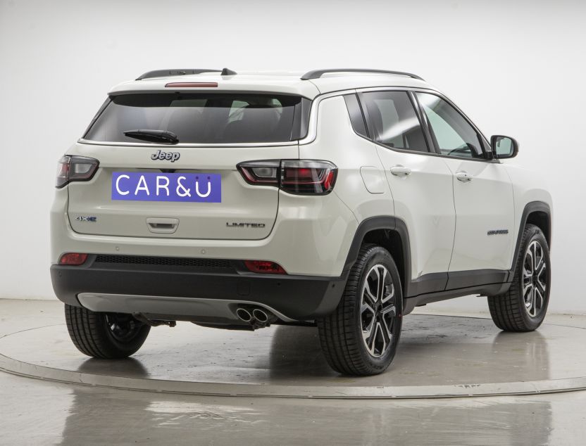 Interior de Jeep Compass