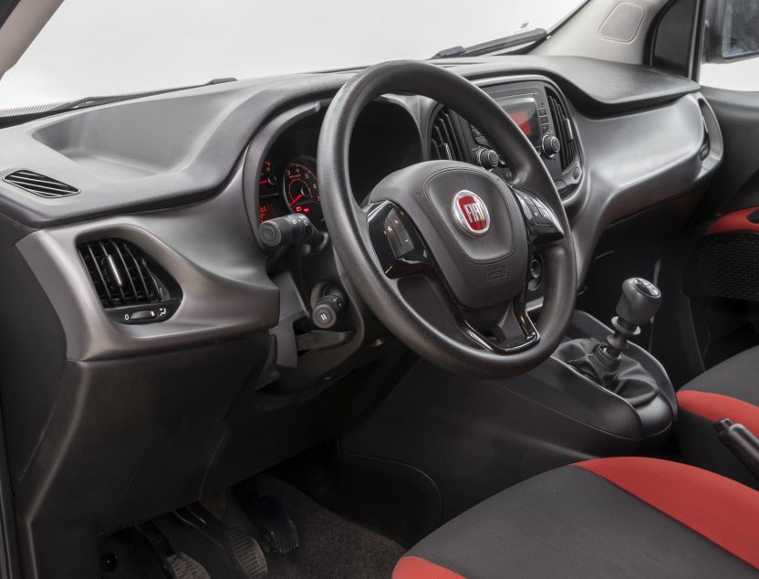 Interior de Fiat Doblo