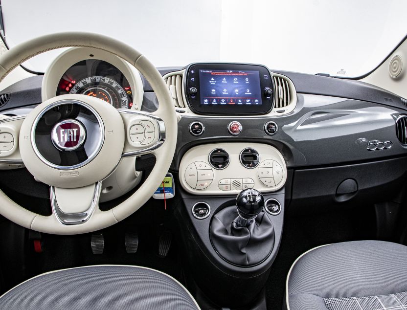 Interior de Fiat 500