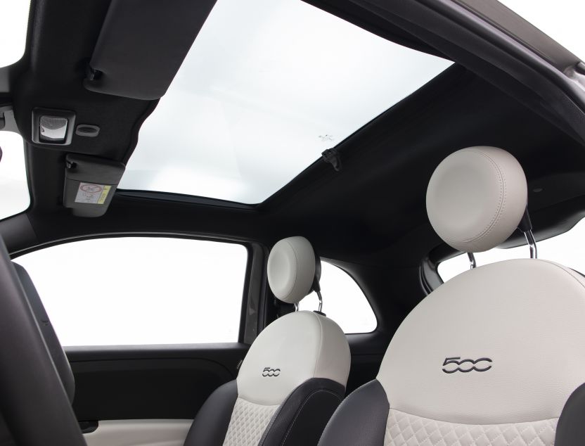 Interior de Fiat 500