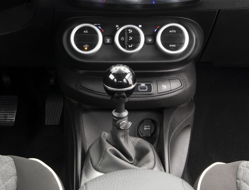 Interior de Fiat 500X