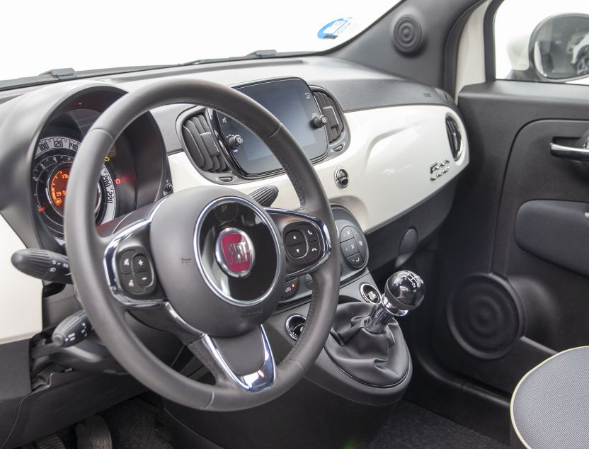 Interior de Fiat 500