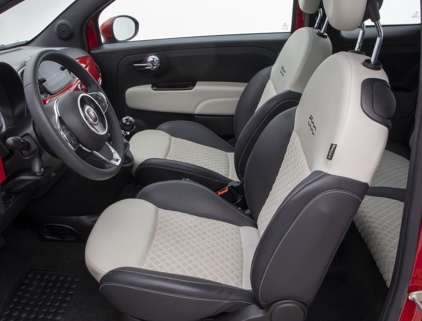 Interior de Fiat 500