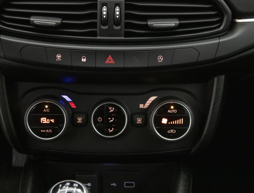 Interior de Fiat Tipo