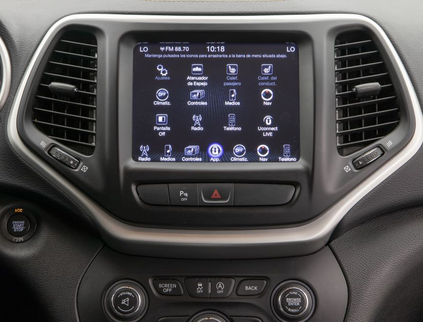 Interior de Jeep Cherokee