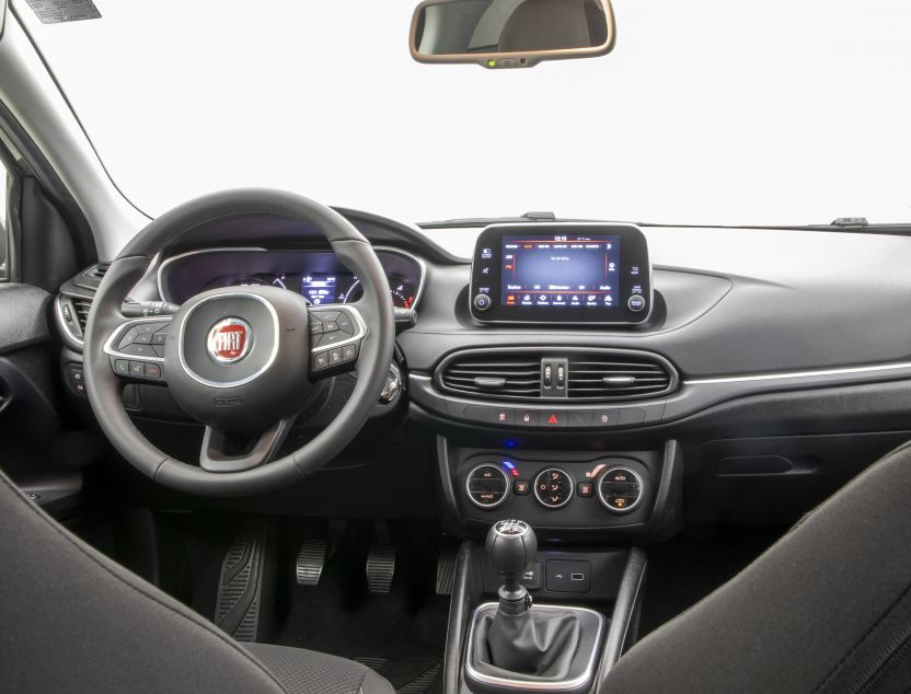 Interior de Fiat Tipo