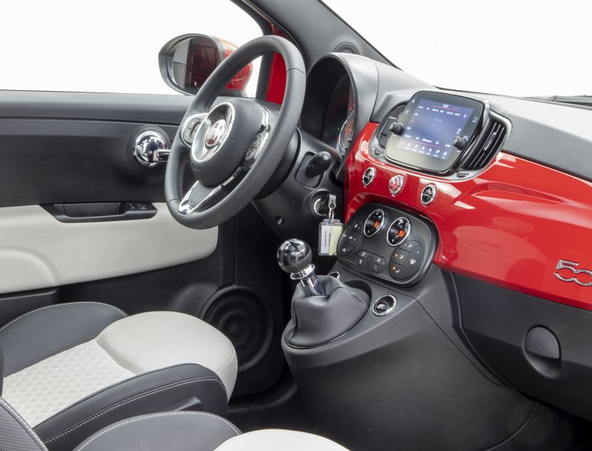 Interior de Fiat 500