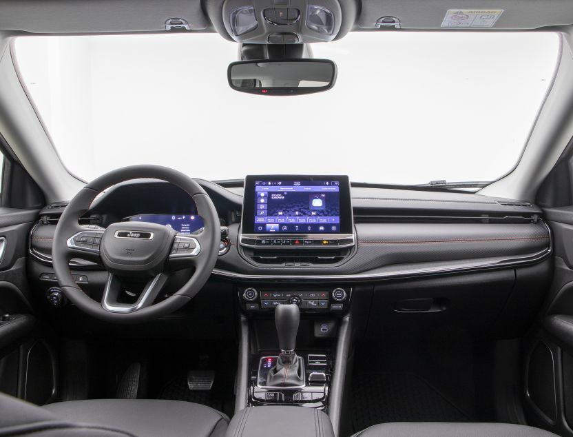 Interior de Jeep Compass