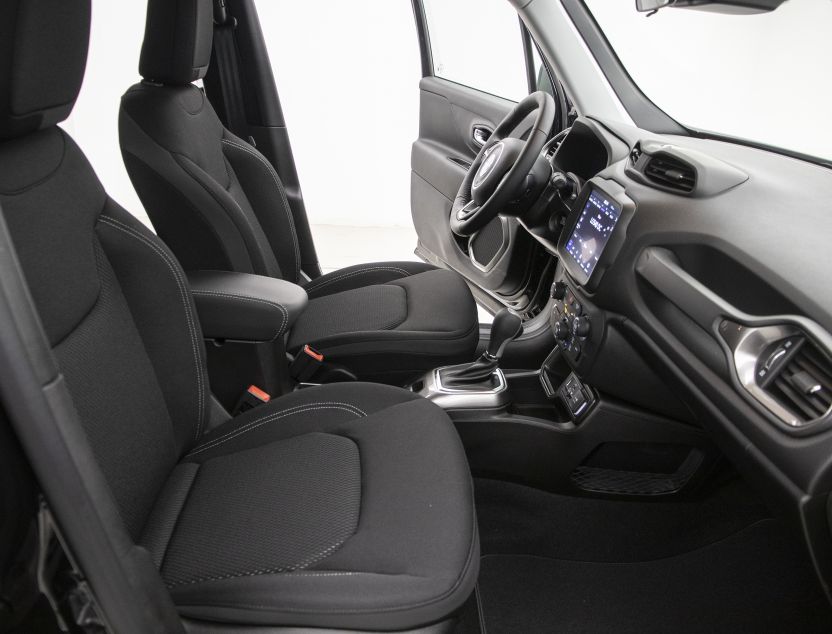 Interior de Jeep Renegade