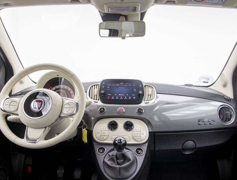 Interior de Fiat 500