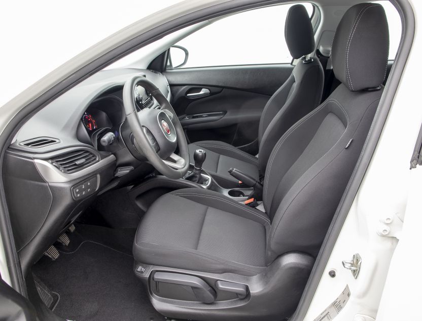 Interior de Fiat Tipo