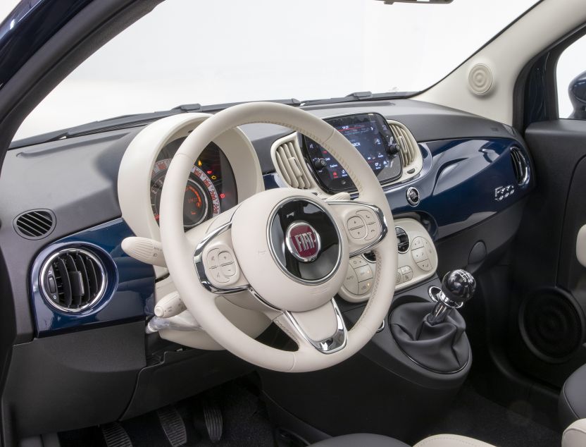 Interior de Fiat 500