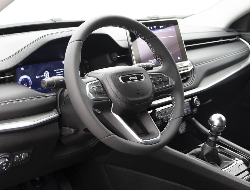 Interior de Jeep Compass