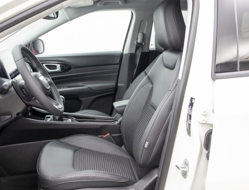 Interior de Jeep Compass