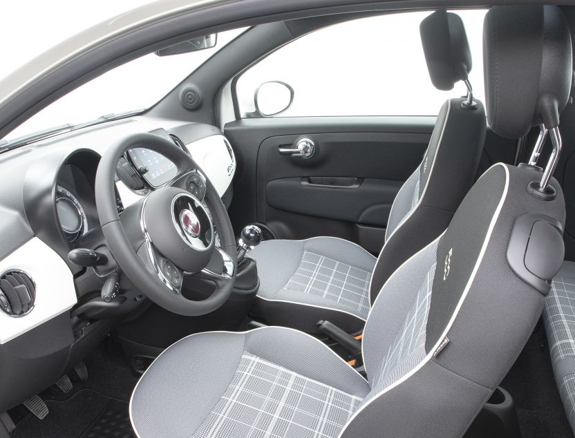 Interior de Fiat 500