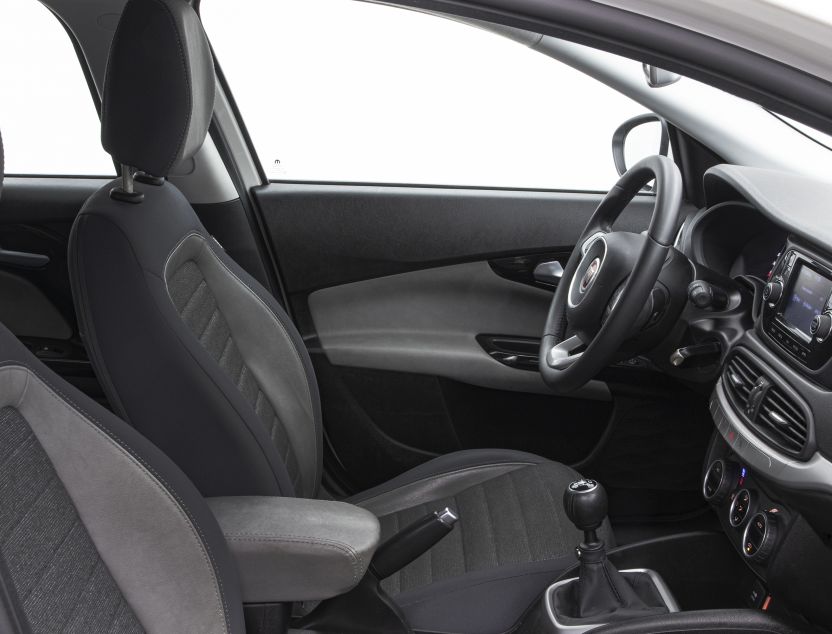 Interior de Fiat Tipo