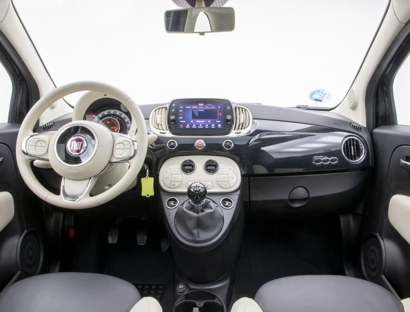 Interior de Fiat 500