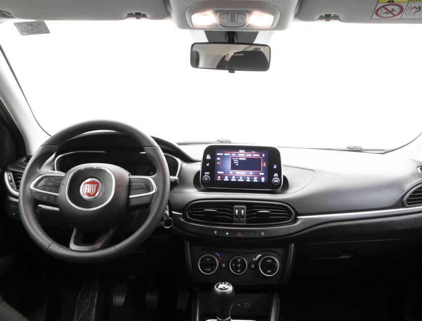 Interior de Fiat Tipo