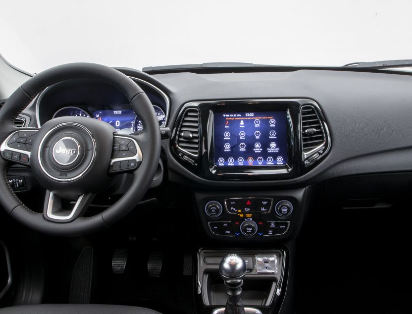 Interior de Jeep Compass