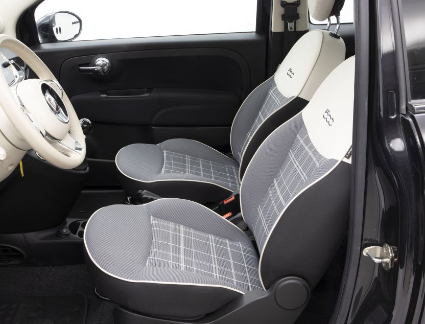 Interior de Fiat 500