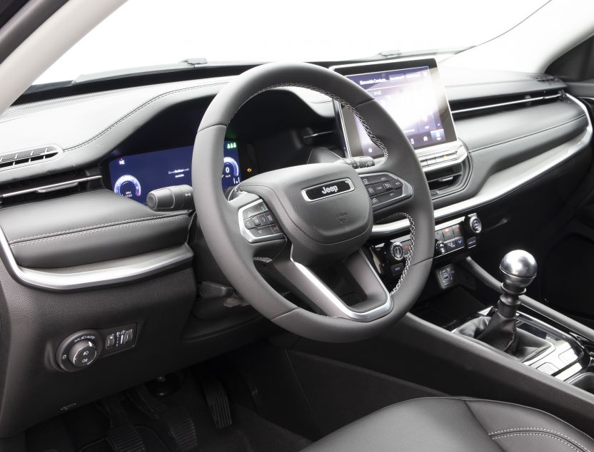 Interior de Jeep Compass