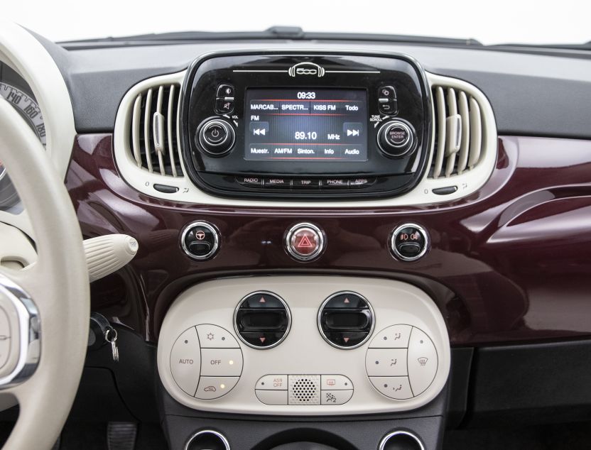 Interior de Fiat 500