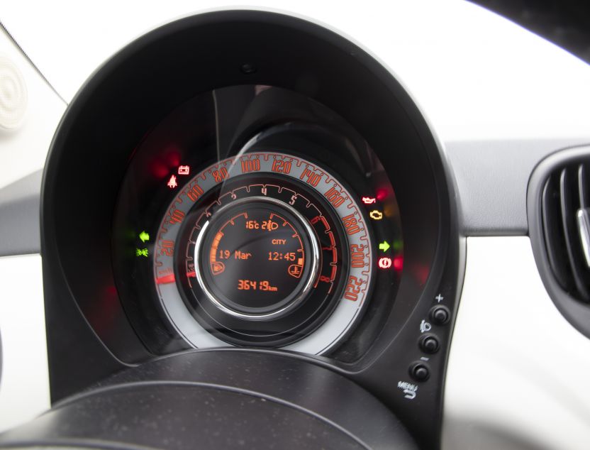 Interior de Fiat 500