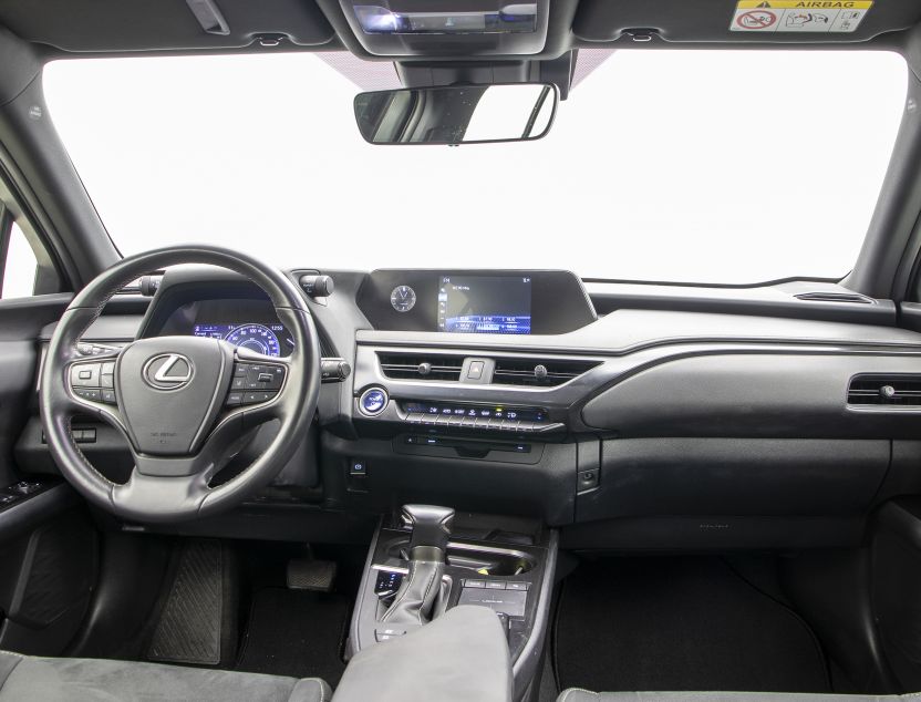 Interior de Lexus Ux