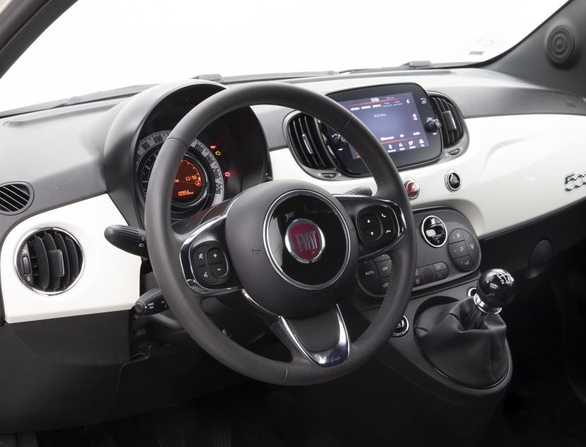 Interior de Fiat 500