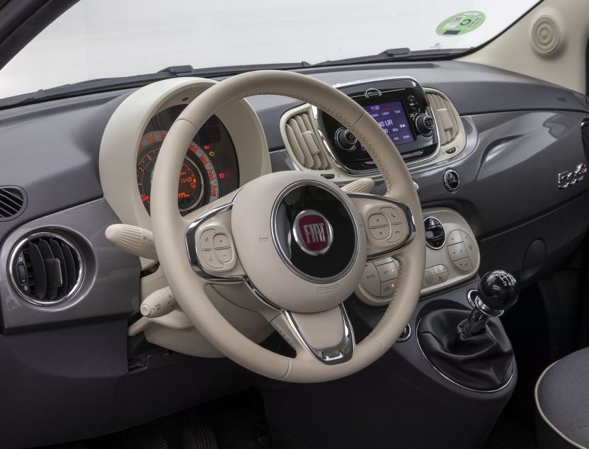 Interior de Fiat 500c