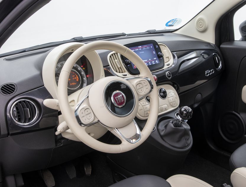 Interior de Fiat 500