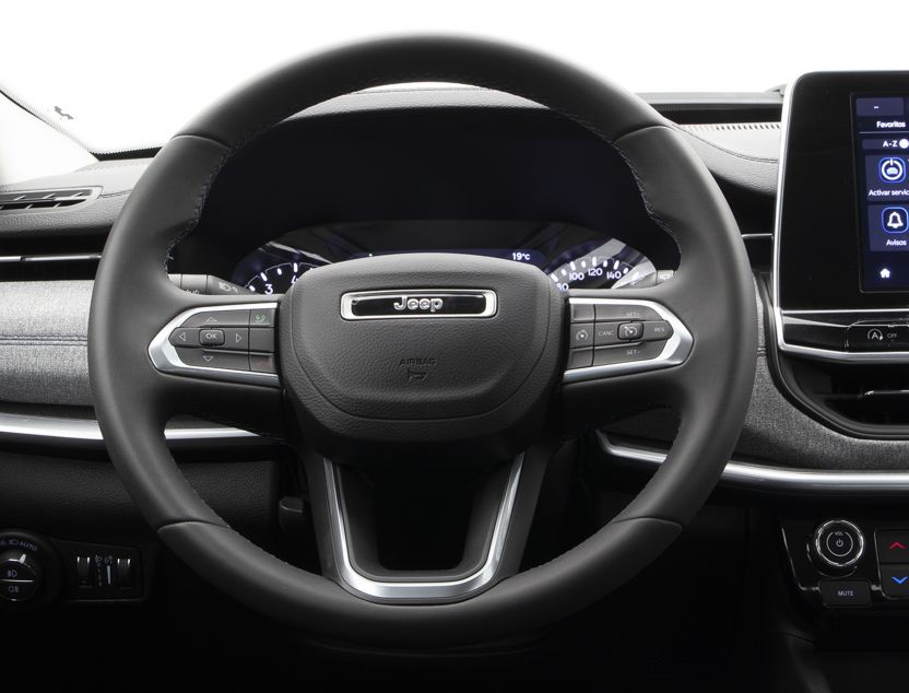 Interior de Jeep Compass