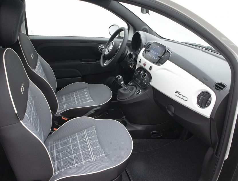 Interior de Fiat 500